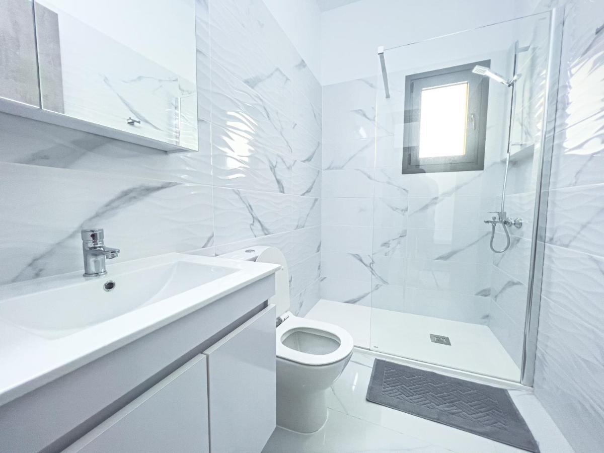 Giorgis Luxury Apartments ไอยานาปา ภายนอก รูปภาพ