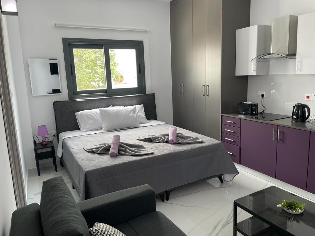 Giorgis Luxury Apartments ไอยานาปา ภายนอก รูปภาพ