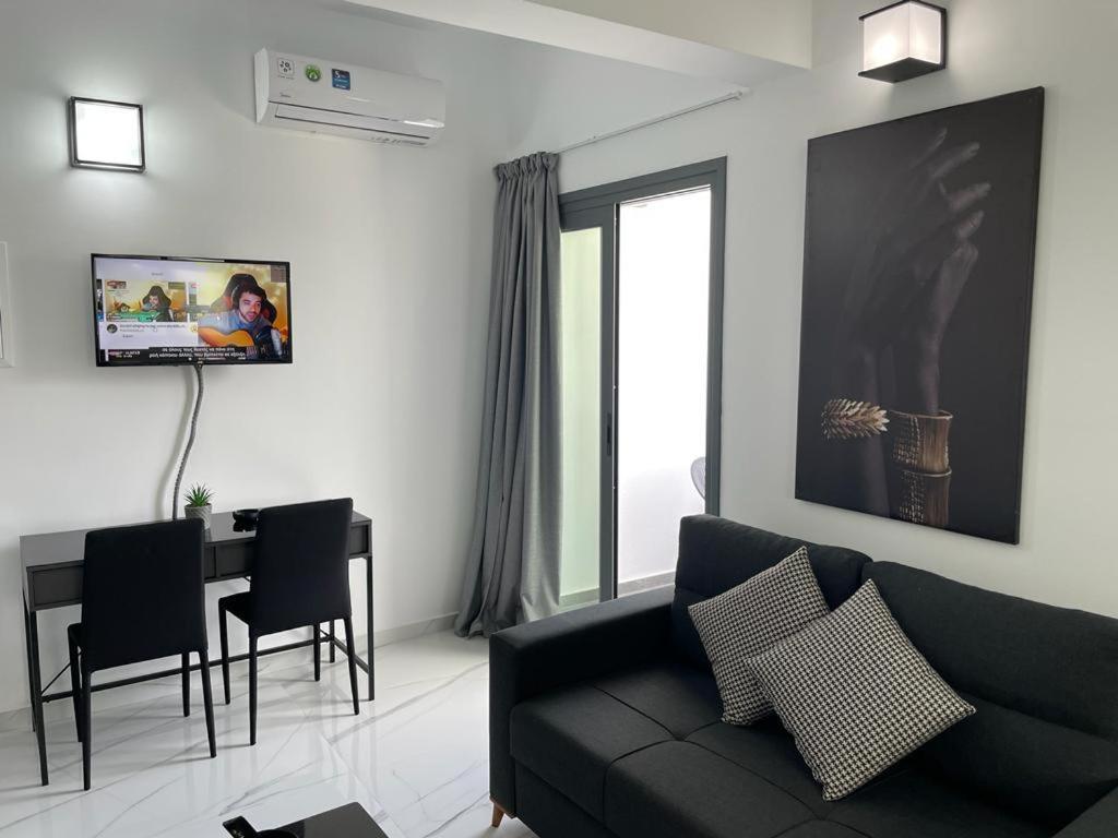 Giorgis Luxury Apartments ไอยานาปา ภายนอก รูปภาพ